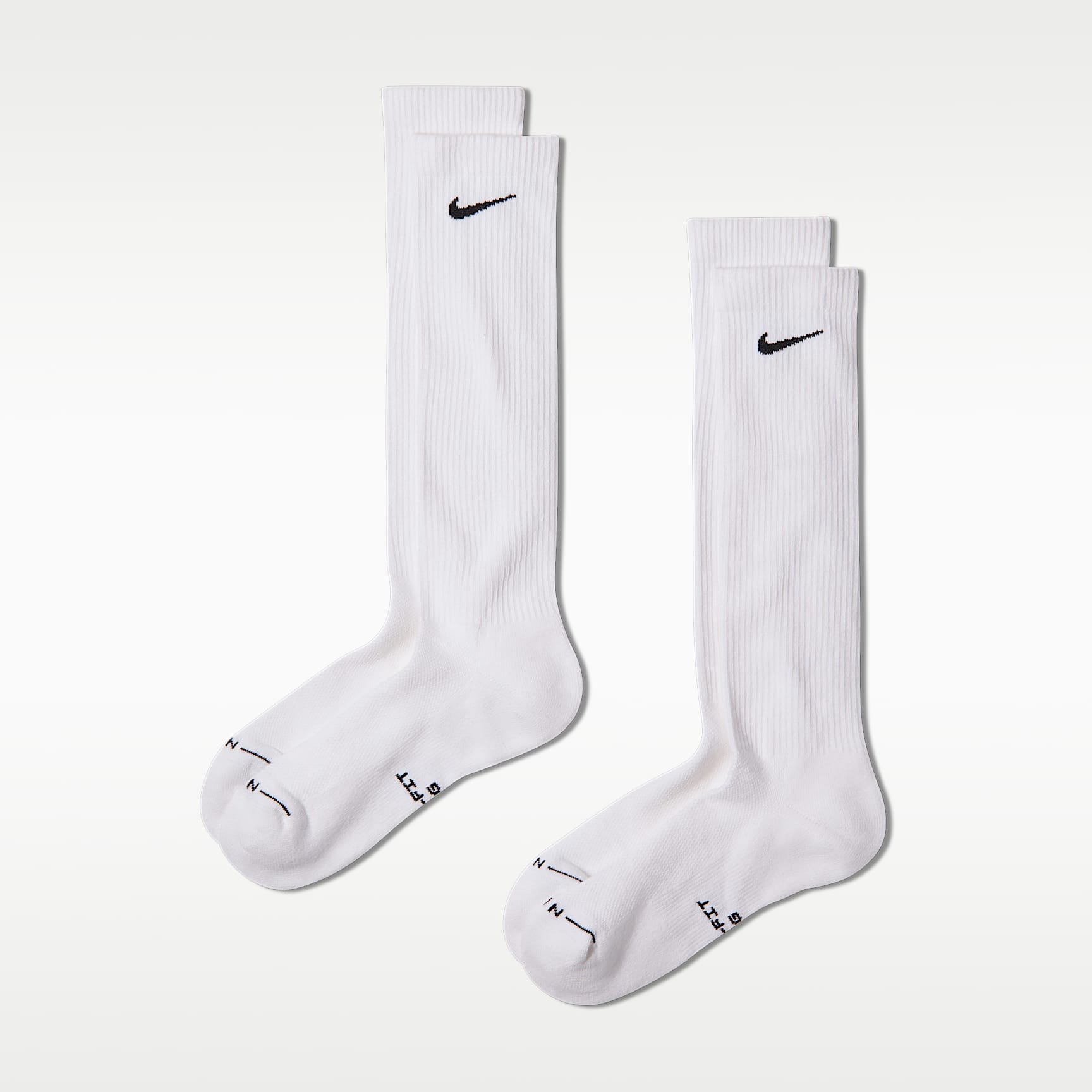 NIKE公式】Nike エブリデイ エレベーテッド オーバーザカーフ ソックス